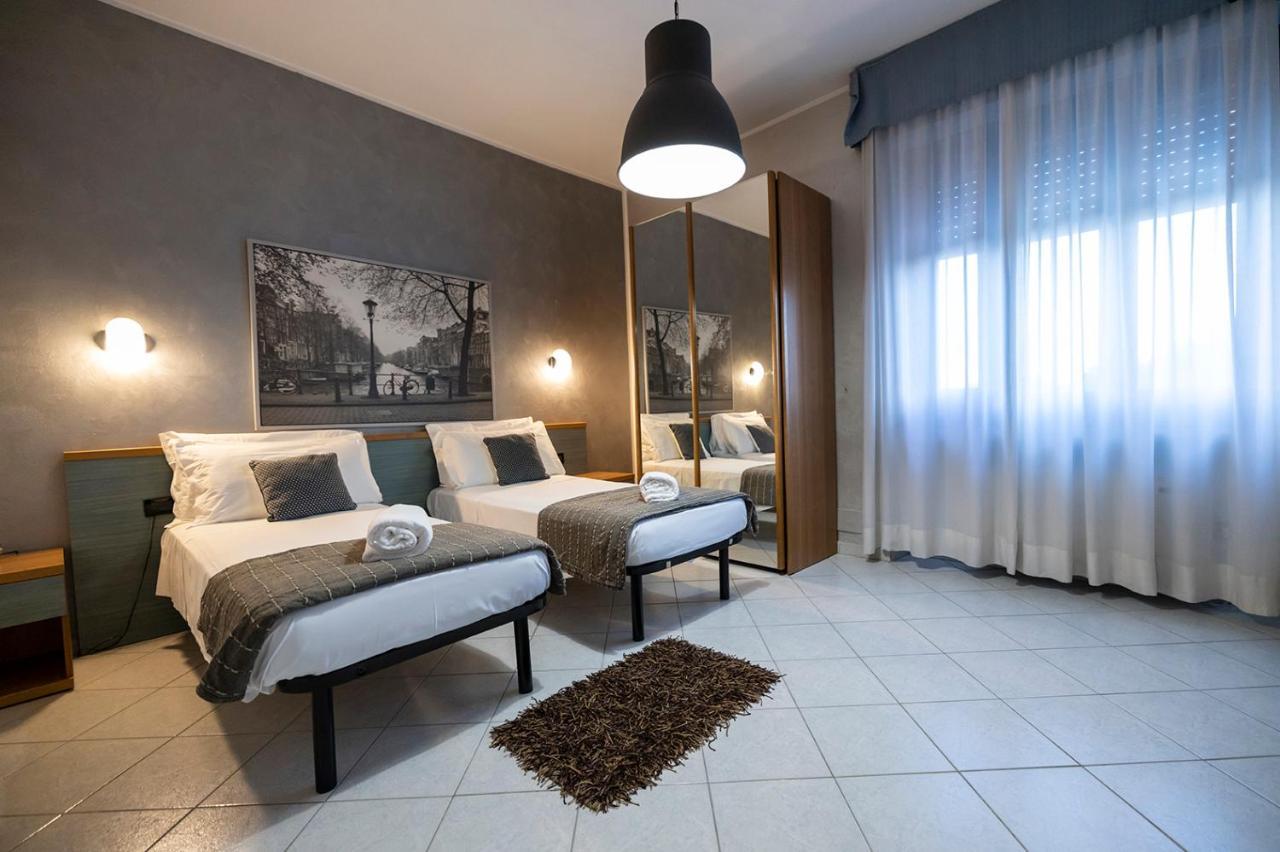 Piccolo Hotel Allamano Грульяско Экстерьер фото