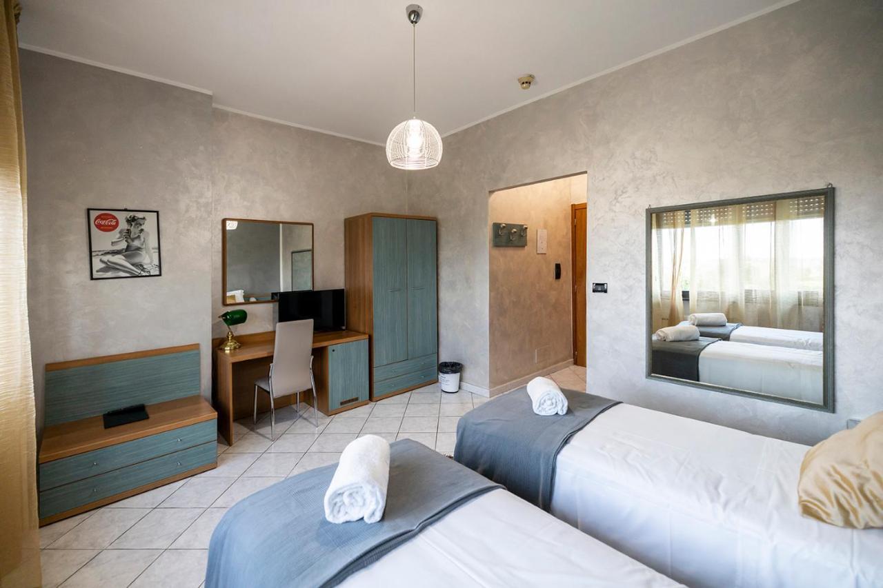 Piccolo Hotel Allamano Грульяско Экстерьер фото