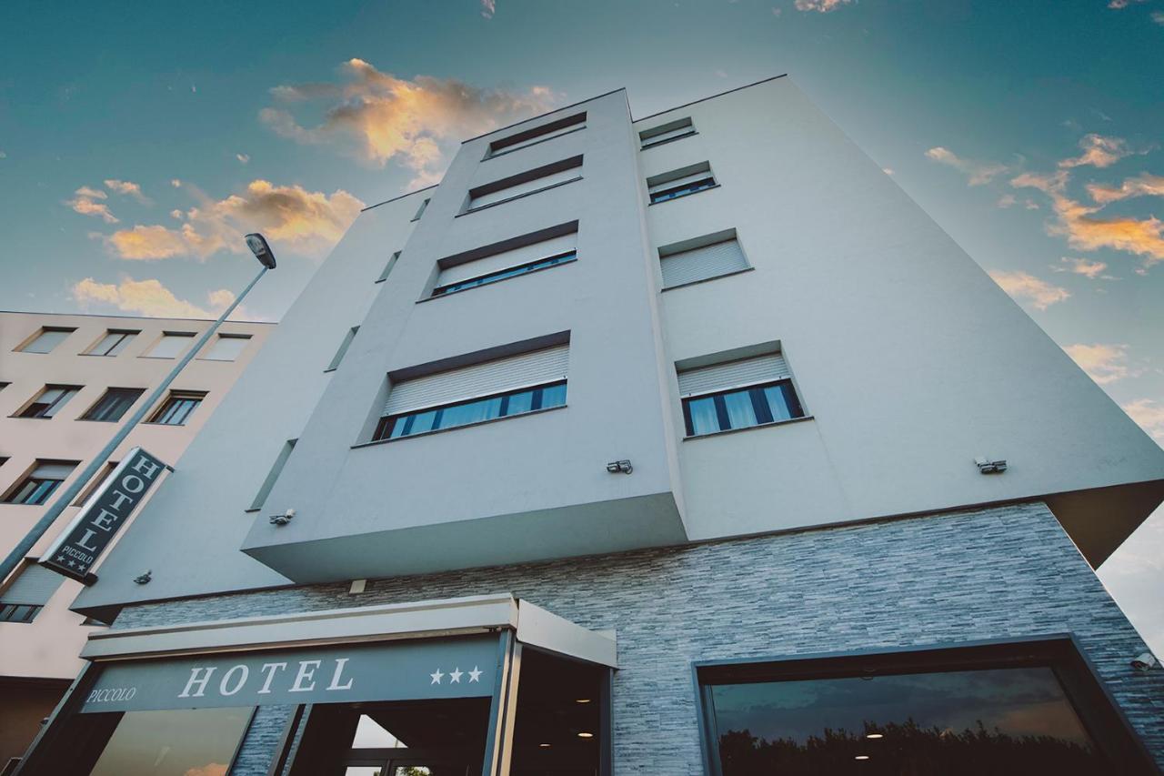 Piccolo Hotel Allamano Грульяско Экстерьер фото