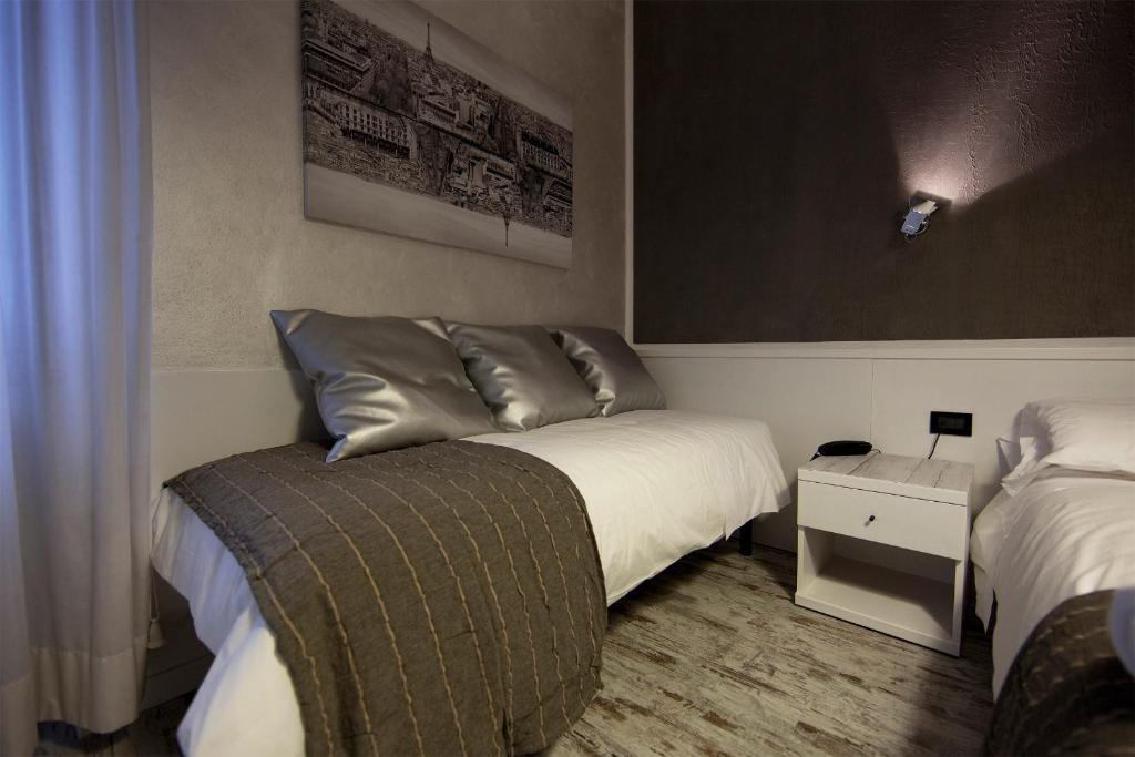 Piccolo Hotel Allamano Грульяско Экстерьер фото